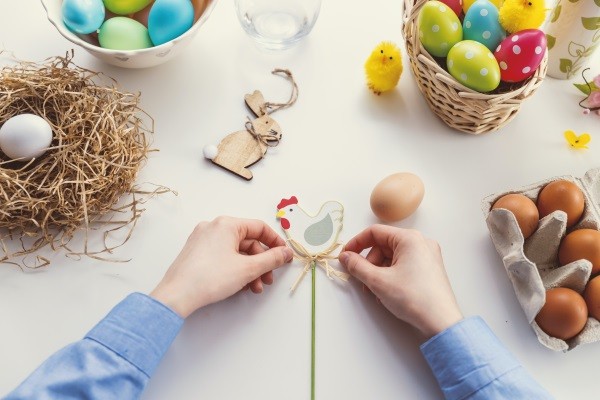 Children's Easter crafts, games and activities